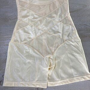 NWT High Waist Long Leg Shapewear Shorts – Nude (L, XL, XXL)